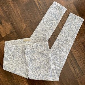 ZARA Z1975 DENIM White and Blue Floral Pattern Jeans Size 6